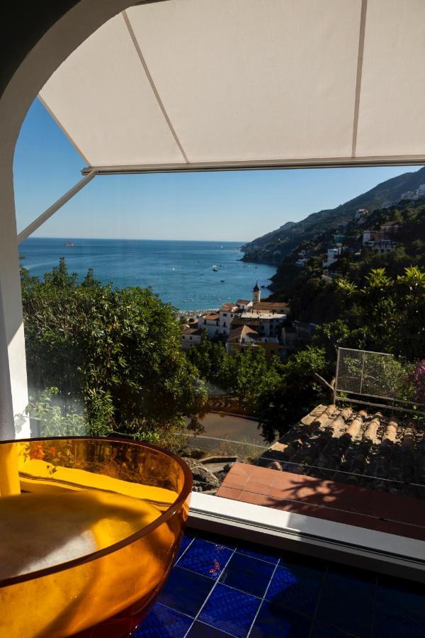 Vietri Decori Suites Amalfi Coast - Free Parking מראה חיצוני תמונה